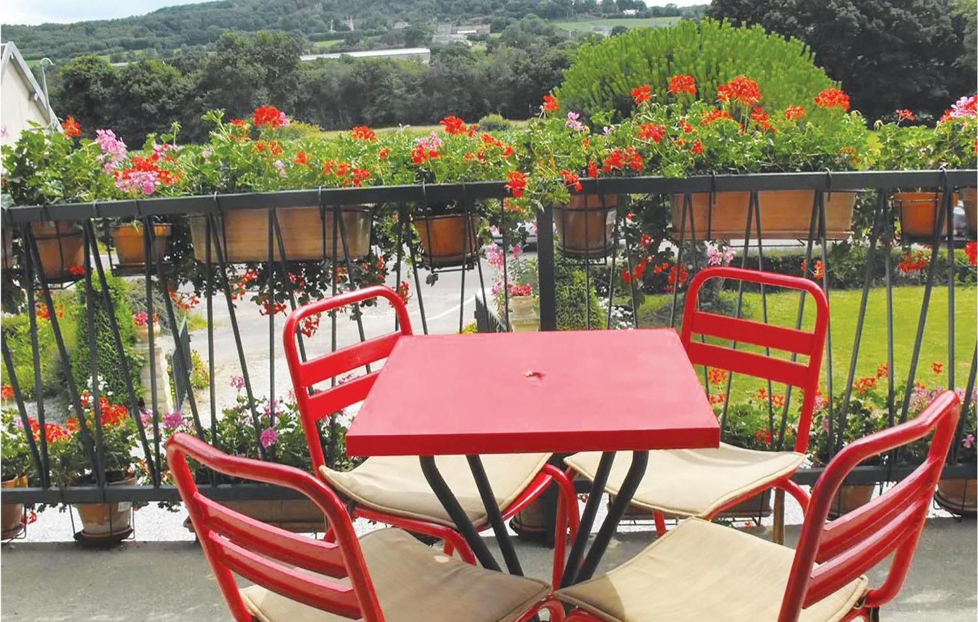 Holiday Home In Montsernelle Lithaire Dış mekan fotoğraf